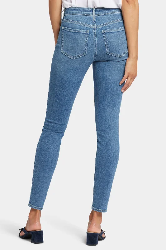 Ami Skinny Jeans - Heyburn