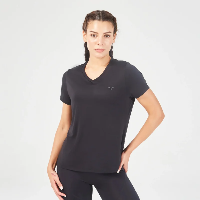 Essential V-Neck Tee - Black