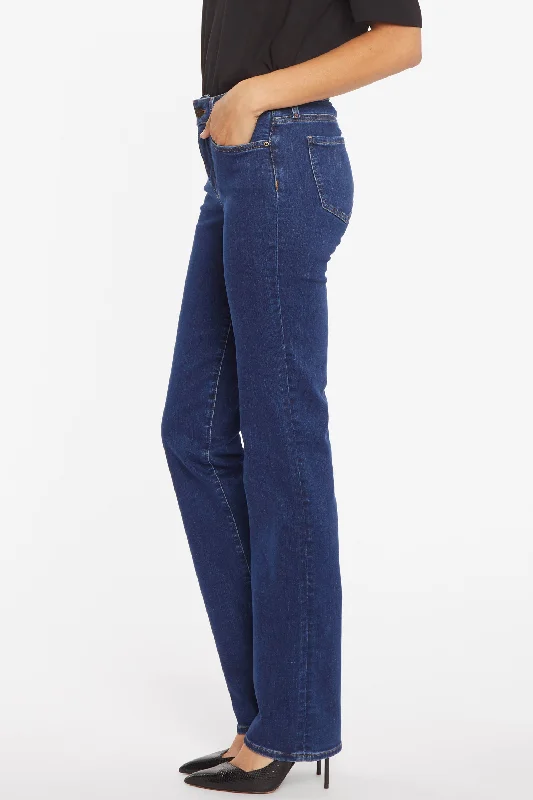 Marilyn Straight Jeans - Quinn