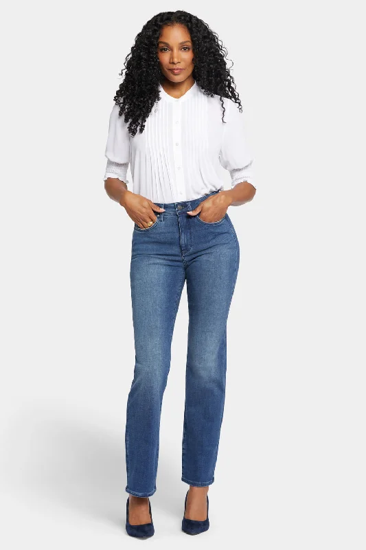 Bailey Relaxed Straight Jeans - Bluewell