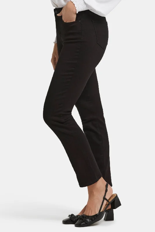 Sheri Slim Jeans - Black