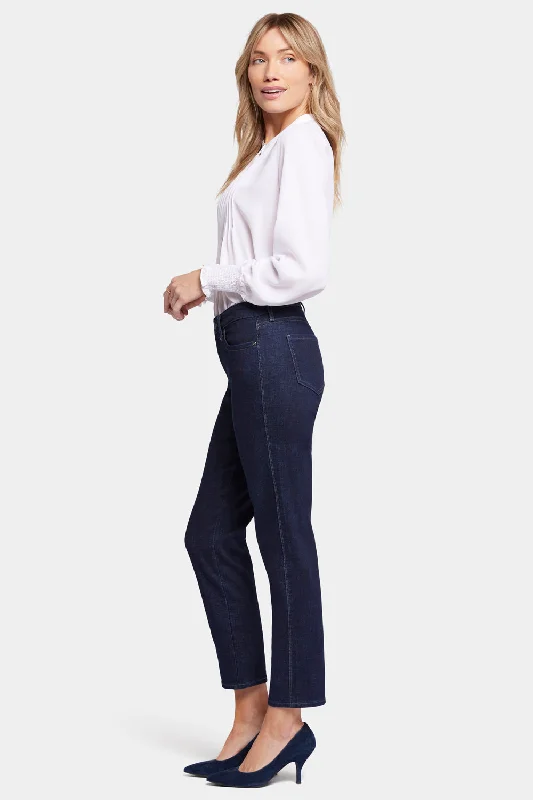 Stella Tapered Ankle Jeans - Rinse