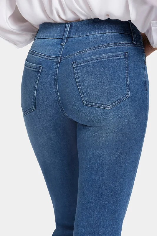 Waist-Match™ Marilyn Straight Jeans - Caliente