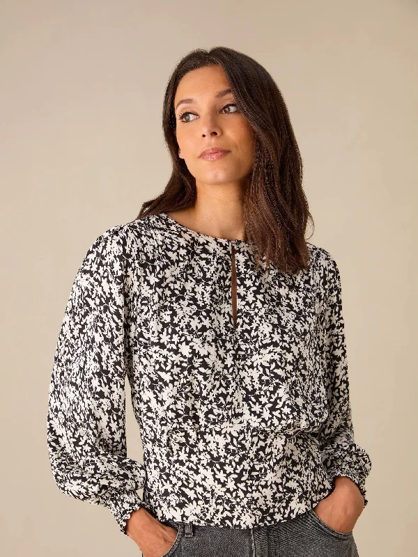 Mono Floral Print Keyhole Front Blouse