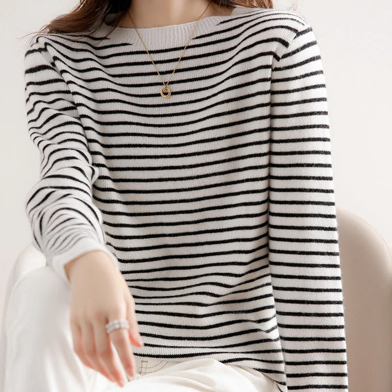 2022 Sweater Women's Long-Sleeved Round Neck Loose Color Matching Base Shirt Wholesale