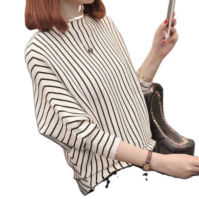 Batwing Sleeve Loose Women Crew Neck Stripe Knitted Woman Sweater