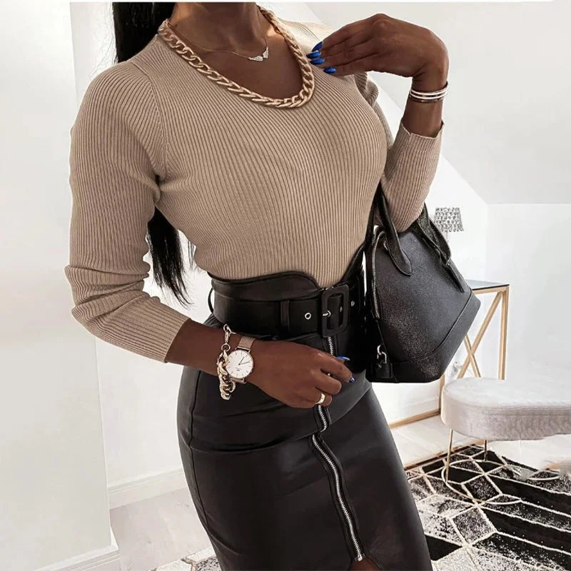 Chain Decoration O-Neck Stripe Women's Sweater Solid Black Long Sleeve Slim Sexy Ladies Streetwear Spring Top Fashion New